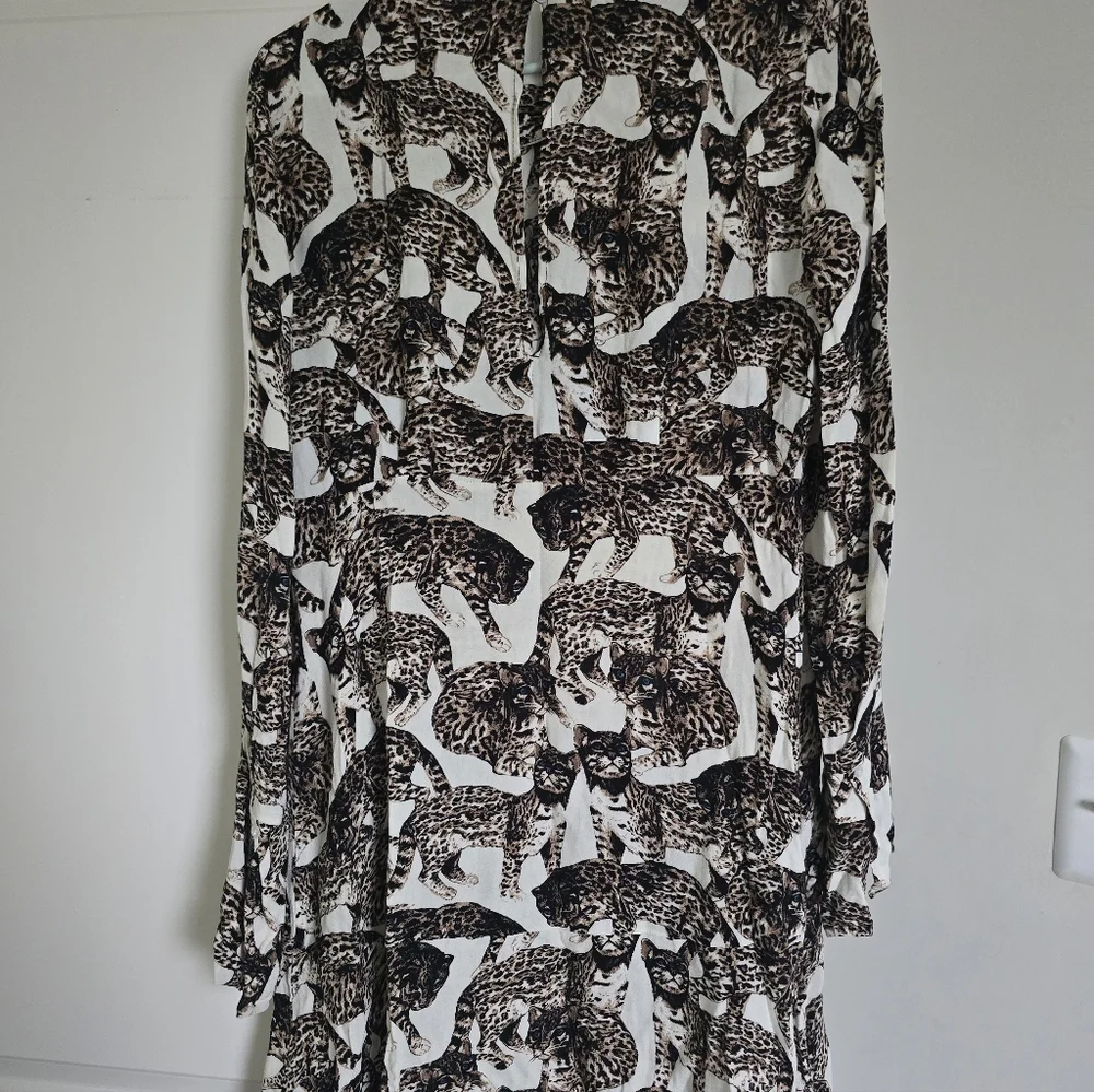 H&M Bengal Cat Print Novelty Dress Long Sleeve Animal Print EU 40 US 10 - Picture 8 of 16